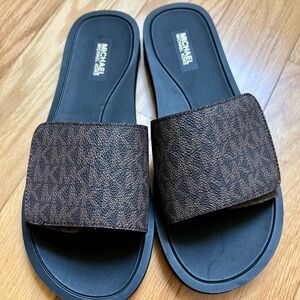 MICHAEL KORS slides Womens Sandals Brown size 10 adjustable monogram strap